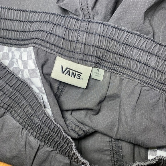 Vans elastic waist relaxed shorts size S - Picture 5 of 6